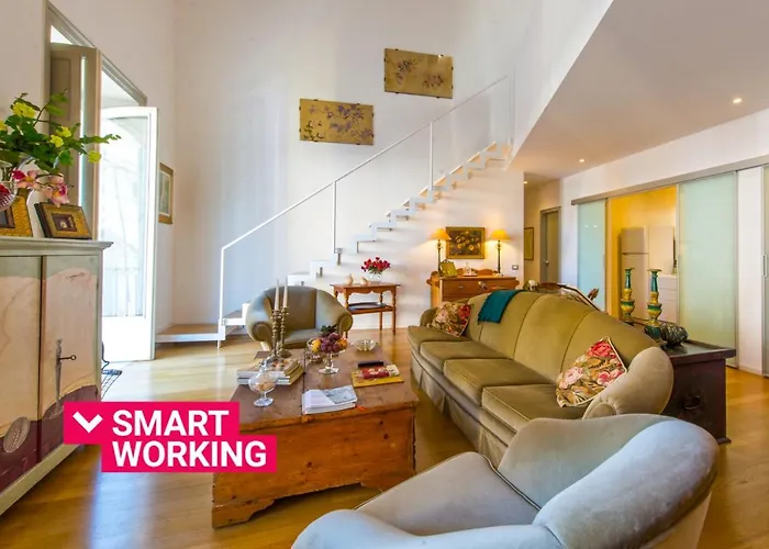Charming Apartment In The City Center By Wonderful Italy